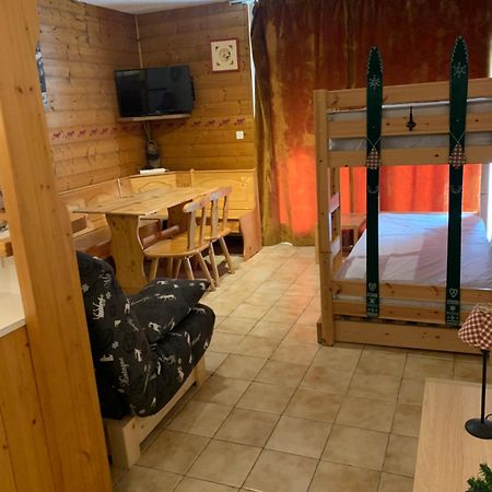 155 Piste Dans Mon Canape Châtel 외부 사진