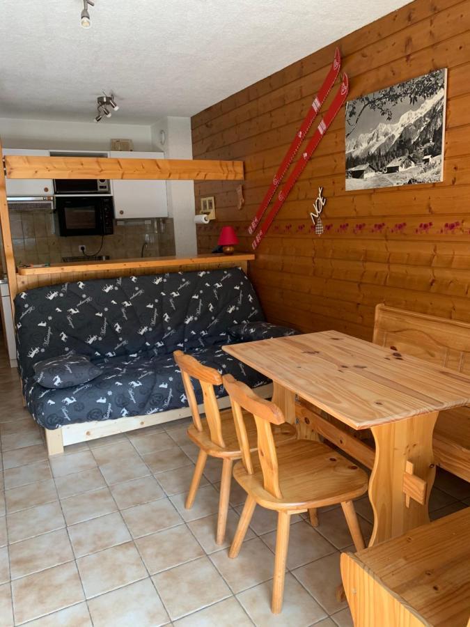 155 Piste Dans Mon Canape Châtel 외부 사진