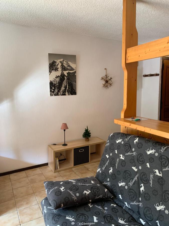 155 Piste Dans Mon Canape Châtel 외부 사진