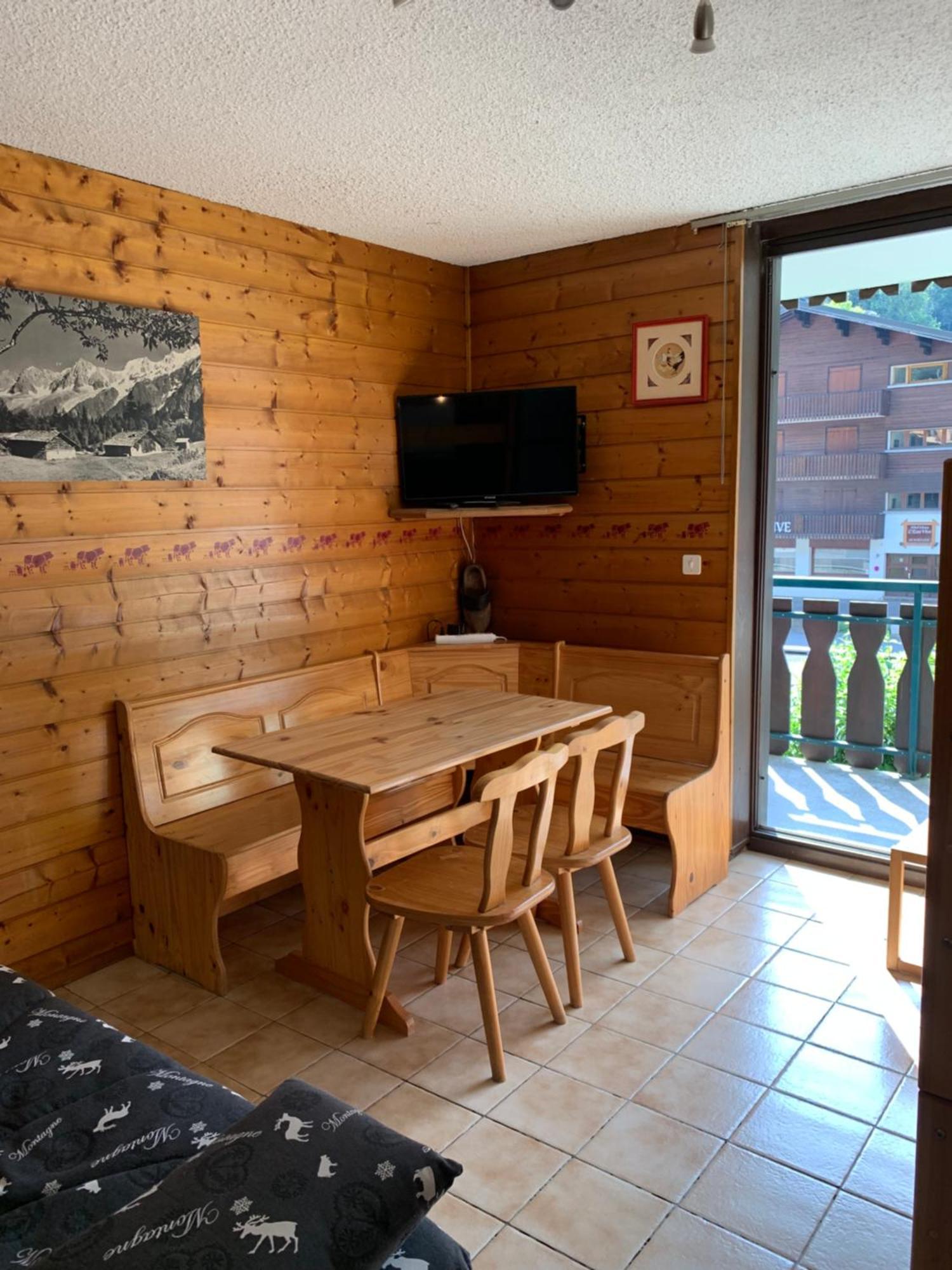155 Piste Dans Mon Canape Châtel 외부 사진